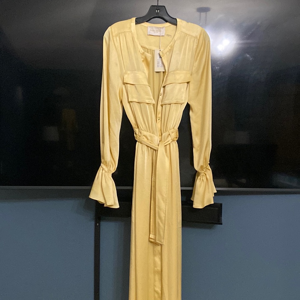 Gorgeous/classy never worn !